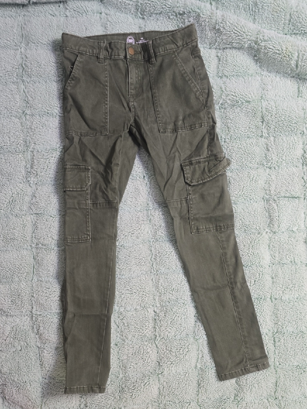 Girl's Olive Cargo Pants - Slim Utility Style